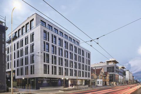 Bank Moderna 3